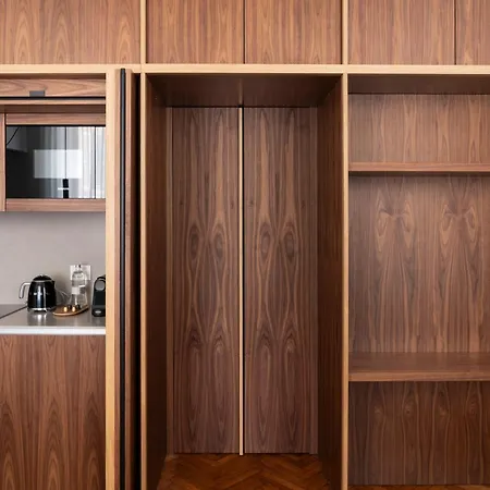 Sforza46 Aparthotel 4*